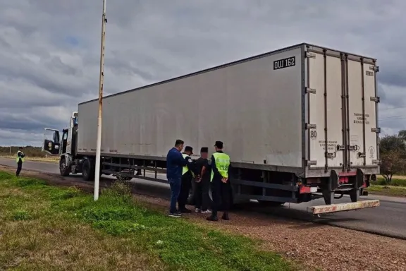 Hallan a joven concordiense y detienen a camionero: lo que se sabe