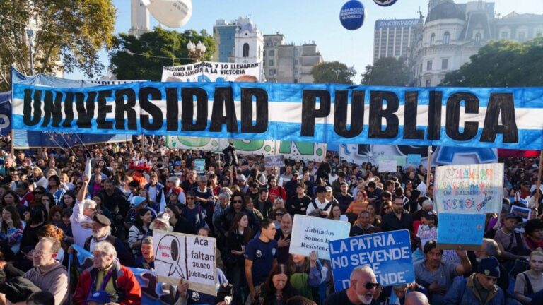 Universidades: Justicia intimó al Gobierno a cumplir la Ley al vencer el plazo