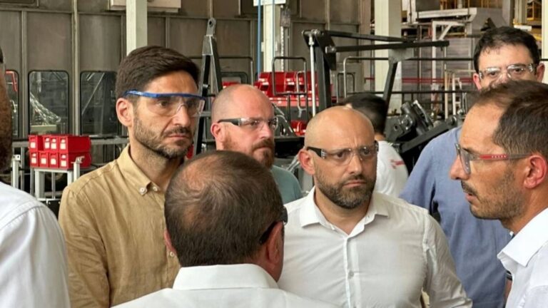 Industria de Rosario en terapia intensiva: alertan por el grave impacto de la crisis
