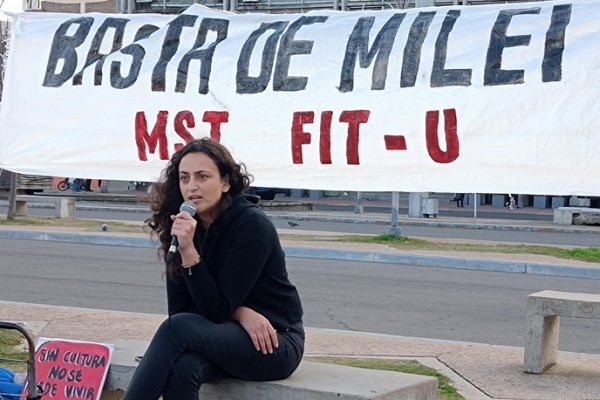 Burgos: “Milei convierte Malvinas en un show y la sumisión a Trump en política de Estado”