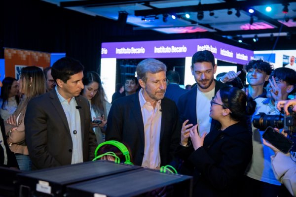 Frigerio visitó Campus Party y valoró el talento joven argentino