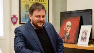 Santoro insta a articular una oposición que vaya más allá del peronismo