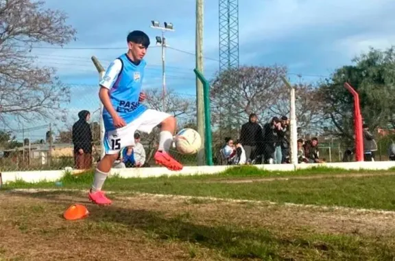 Joven futbolista en estado grave tras descompensarse en Concordia