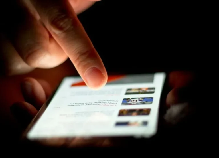 Condenan a un paranaense por regentear un local clandestino de celulares robados