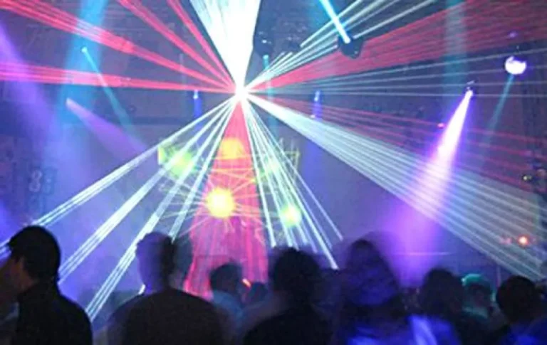 Fallece un hombre en un boliche bailable de Paraná