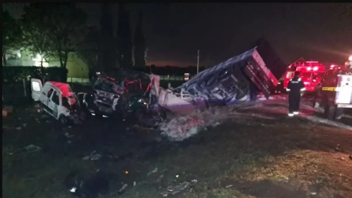 Tres muertos tras choque frontal en la Ruta 39