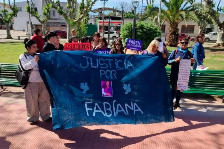 Marcha silenciosa exige justicia por Fabiana Bruselario