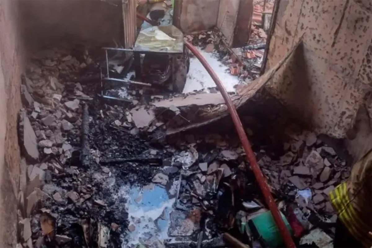 Heroico rescate: dos jóvenes salvan a dos ancianas de un incendio