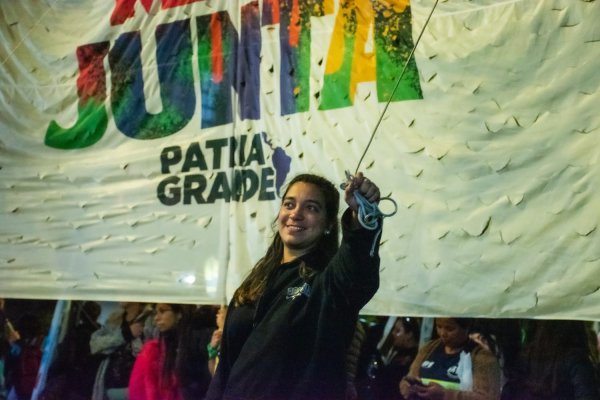 Hostigamiento policial en Concordia: denuncian a militante opositora