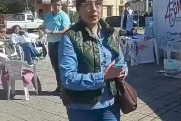 Expulsan a la senadora Meca Domínguez de la Escuela Itinerante en Feliciano